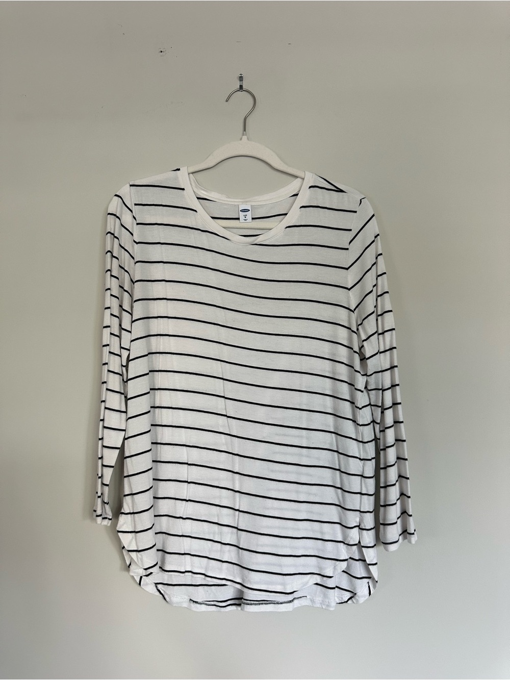 Old Navy White Long Sleeve Tee with Black Stripes